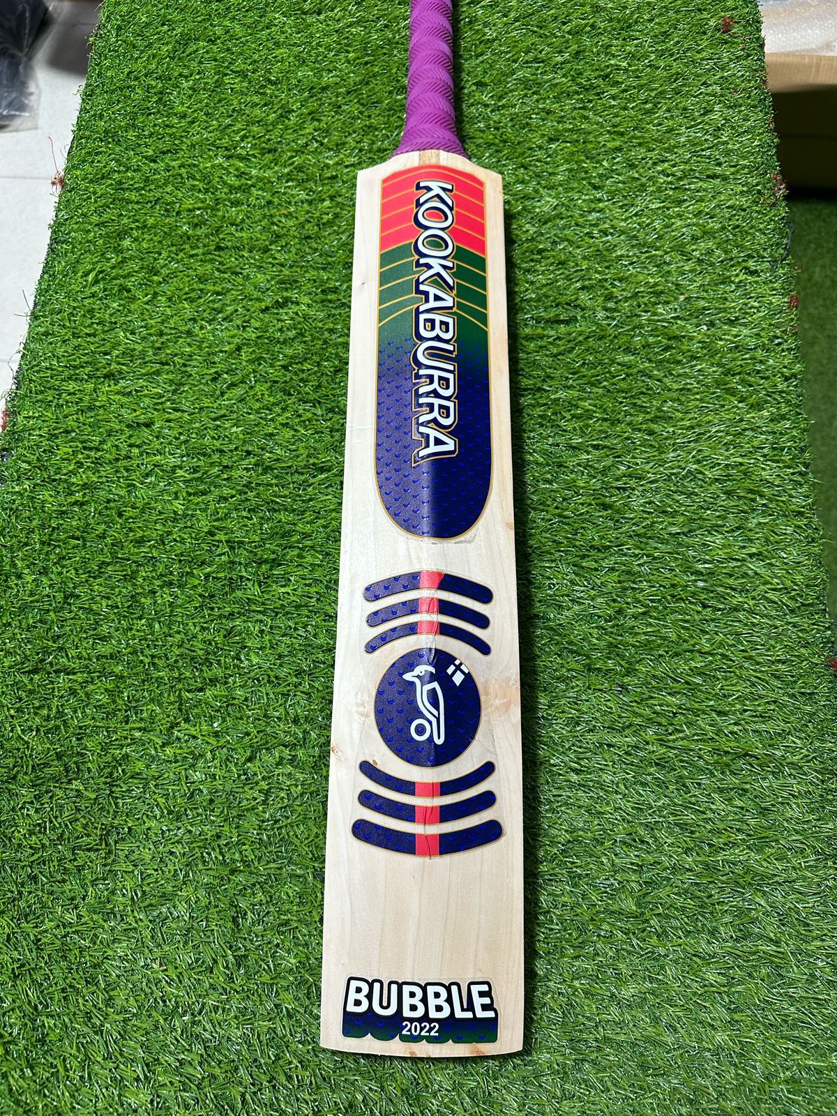 Premium Kashmiri Willow Cricket Bat